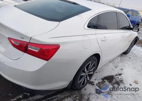 2018 Chevrolet Malibu Lt z USA, uszkodzony, nr VIN 1G1ZD5ST4JF291402